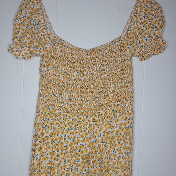 Faithfull the Brand Yellow Floral Jumpsuit - Picture 6 of 16